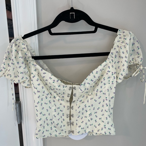 Princess Polly Top - Picture 2 of 2